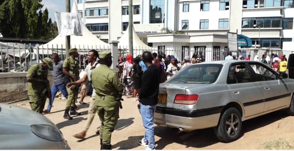 Hôpital Sékou Touré de Tanzanie : une bagarre autour de la dépouille d’un homme, ses épouses divisées sur le lieu de son enterrement
