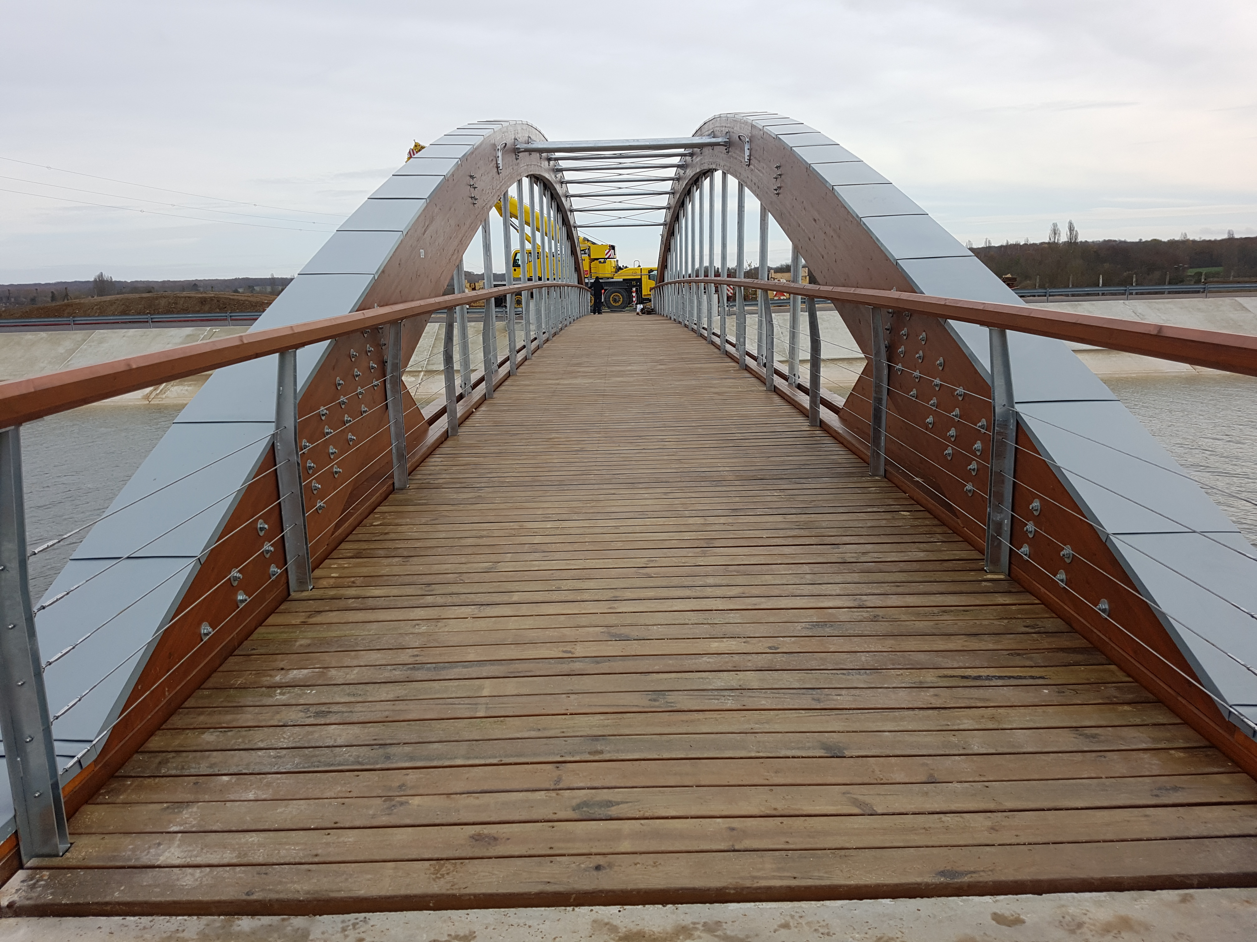 Puente De 48 M X 3 M En Aube Francia