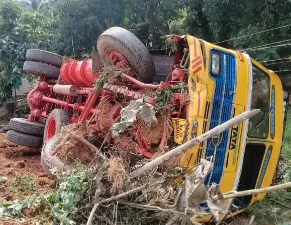 WhatsApp Image 2023-10-07 at 5.42.41 PM