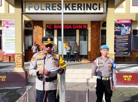 Kapolres Kerinci Pimpin Upacara Pemberhentian Dengan Tidak Hormat Salah Satu Anggotanya