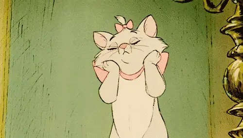 Clip from the Aristocats where the fluffy white kitten is preening.