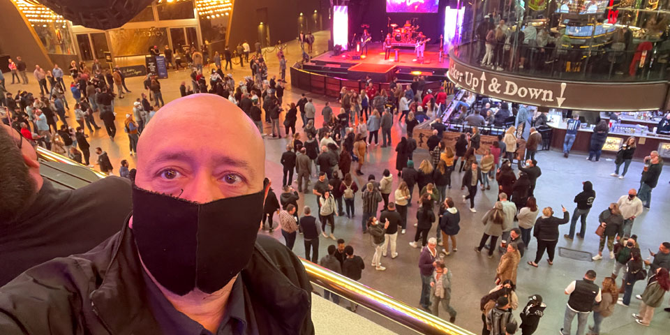 Was minding my own business at the Troy Nightclub at the Golden Nugget in Las Vegas overlooking Fremont Street when Franz Harrary ambushed me into doing some impromptu magic.