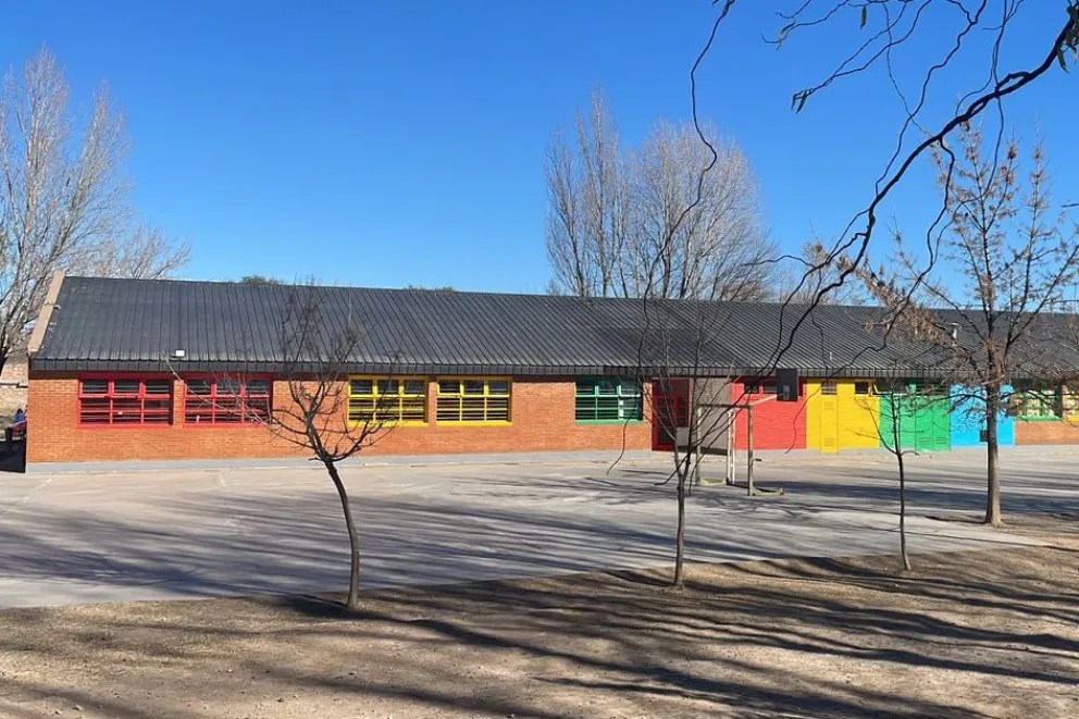 Reacondicionan escuelas afectadas por siniestros