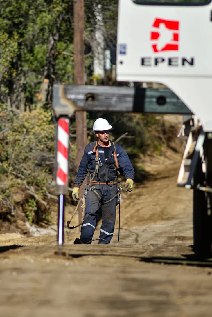 Rincón de los Sauces: el EPEN finalizó las tareas de mantenimiento eléctrico