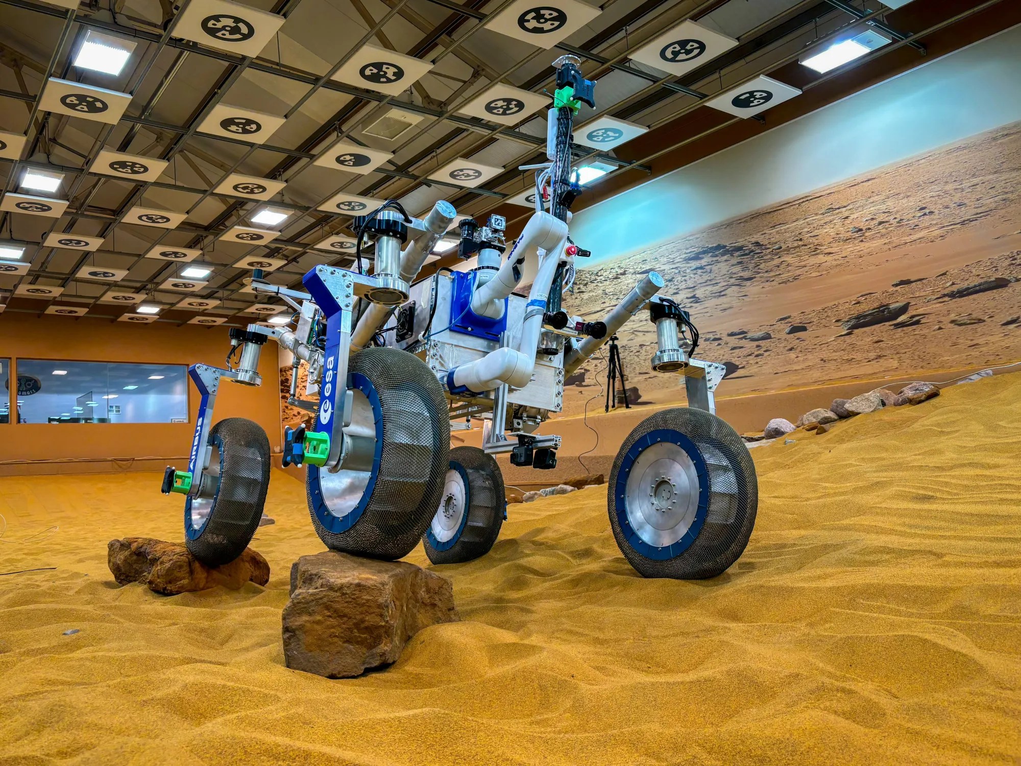 NASA パイオニア独自のタイヤ技術 – ヌサンタラニュース