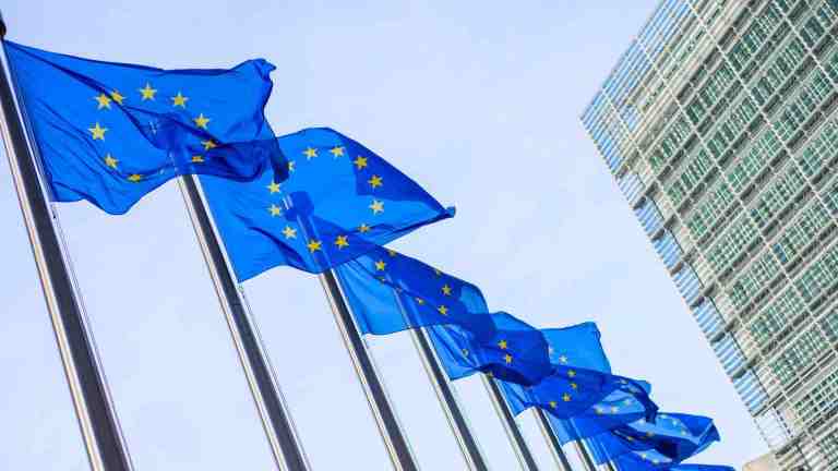 Business sector leads EU R&D spending with €253.1 billion share