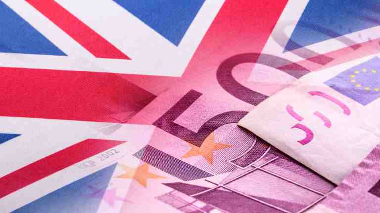 Bank of England reduces rates, warns of economic uncertainty