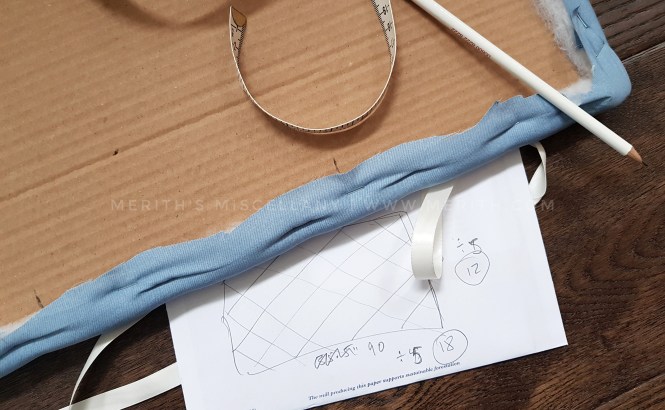 Step by step instructions to make a DIY Ribbon Noticeboard