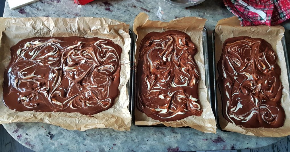 How To Make Delicious Chocolate Bark for Christmas Step by Step