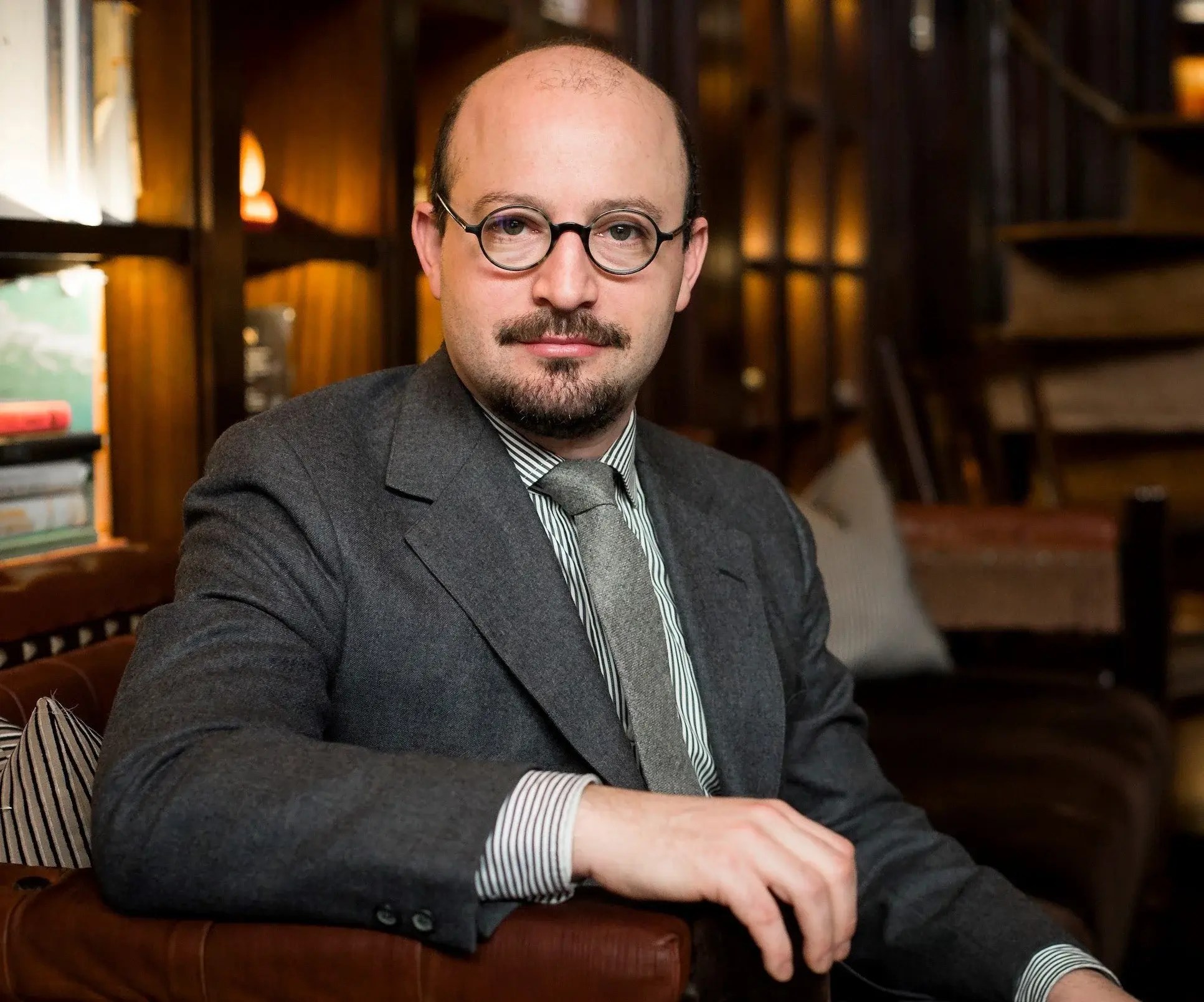 Portrait of Justin Shubow
