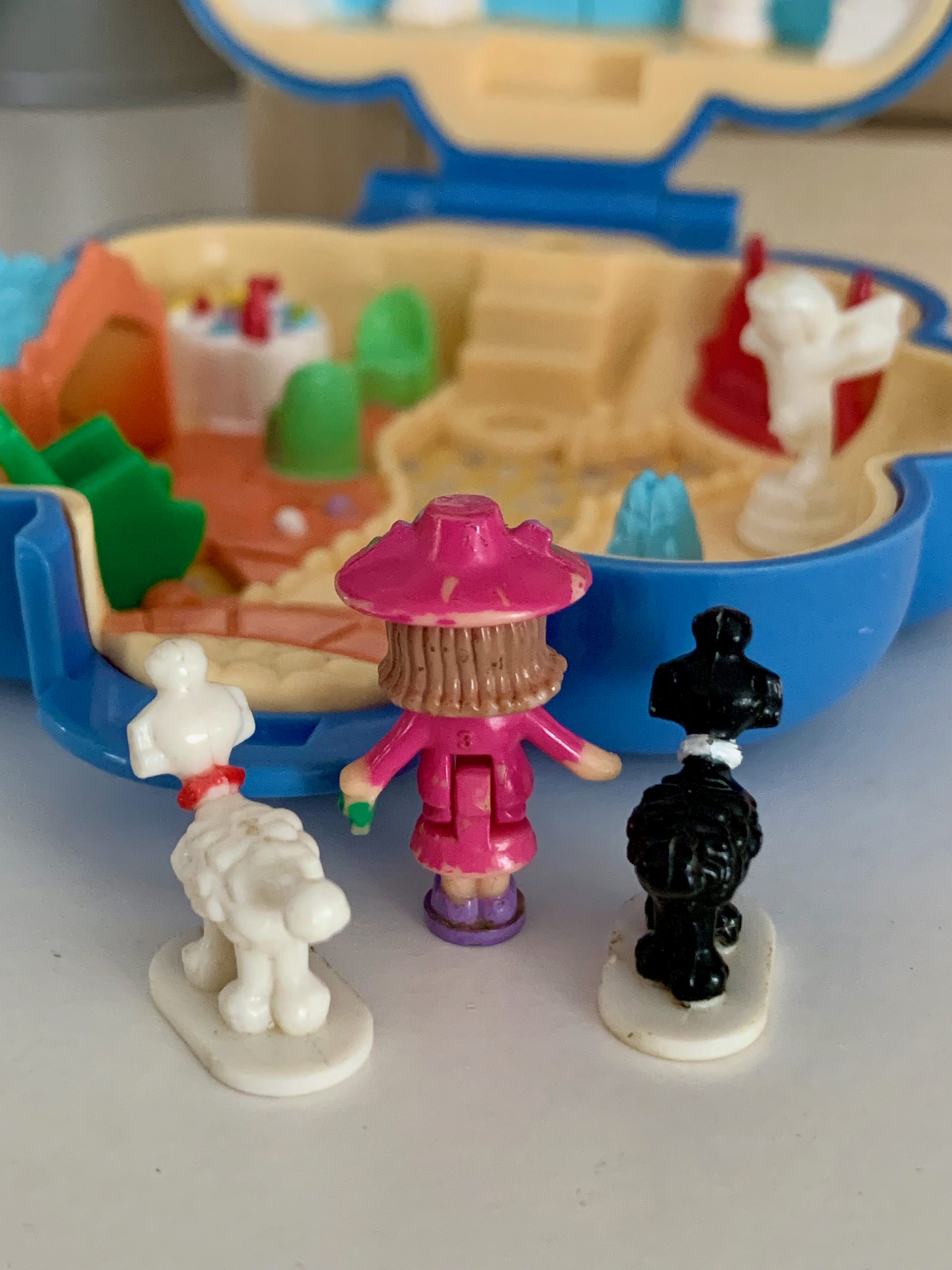 Fifi's Parisian Apartement