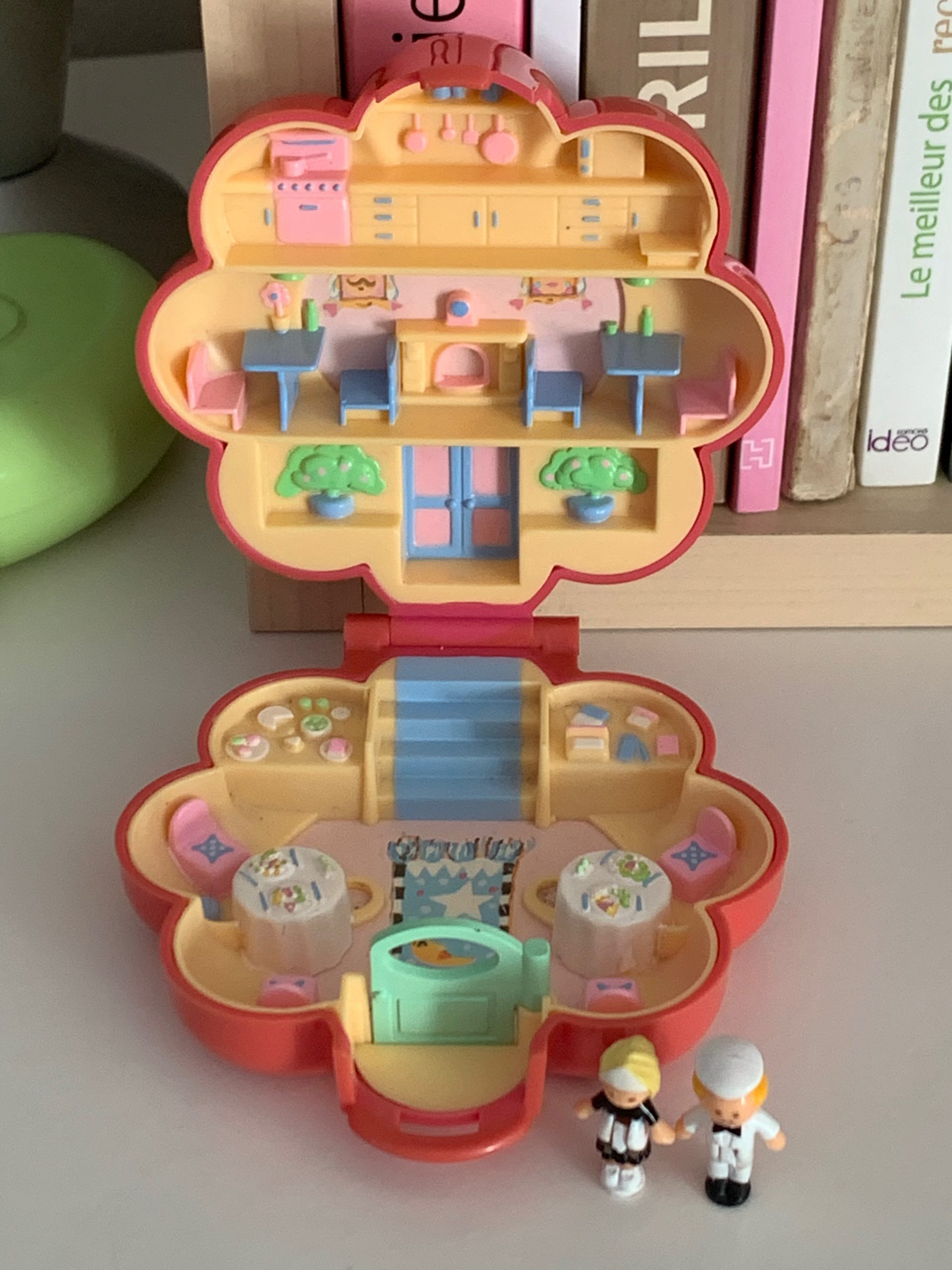 Mr. Fry's Restaurant - Variation