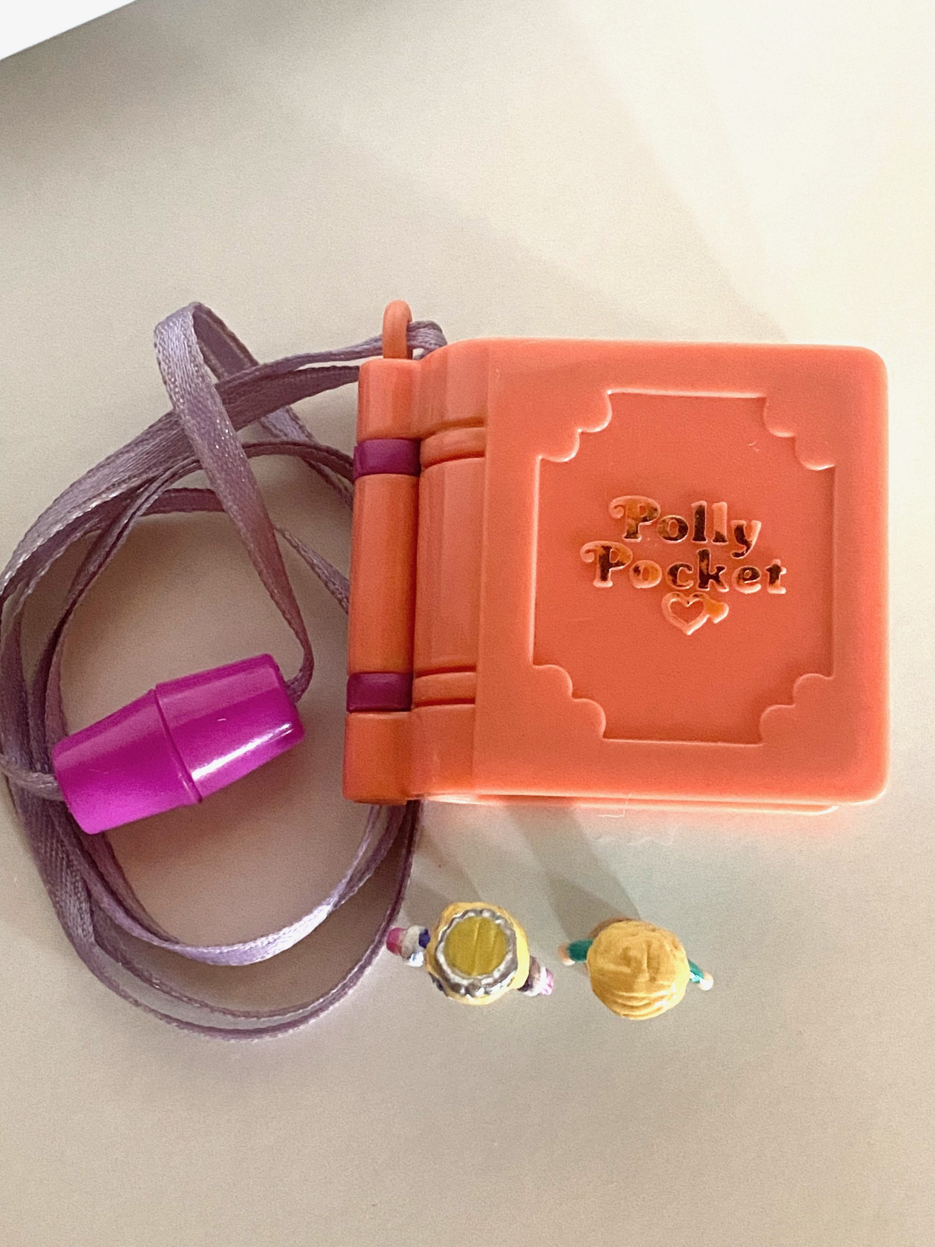 Glitter Dreams Locket - Enchanted Storybooks