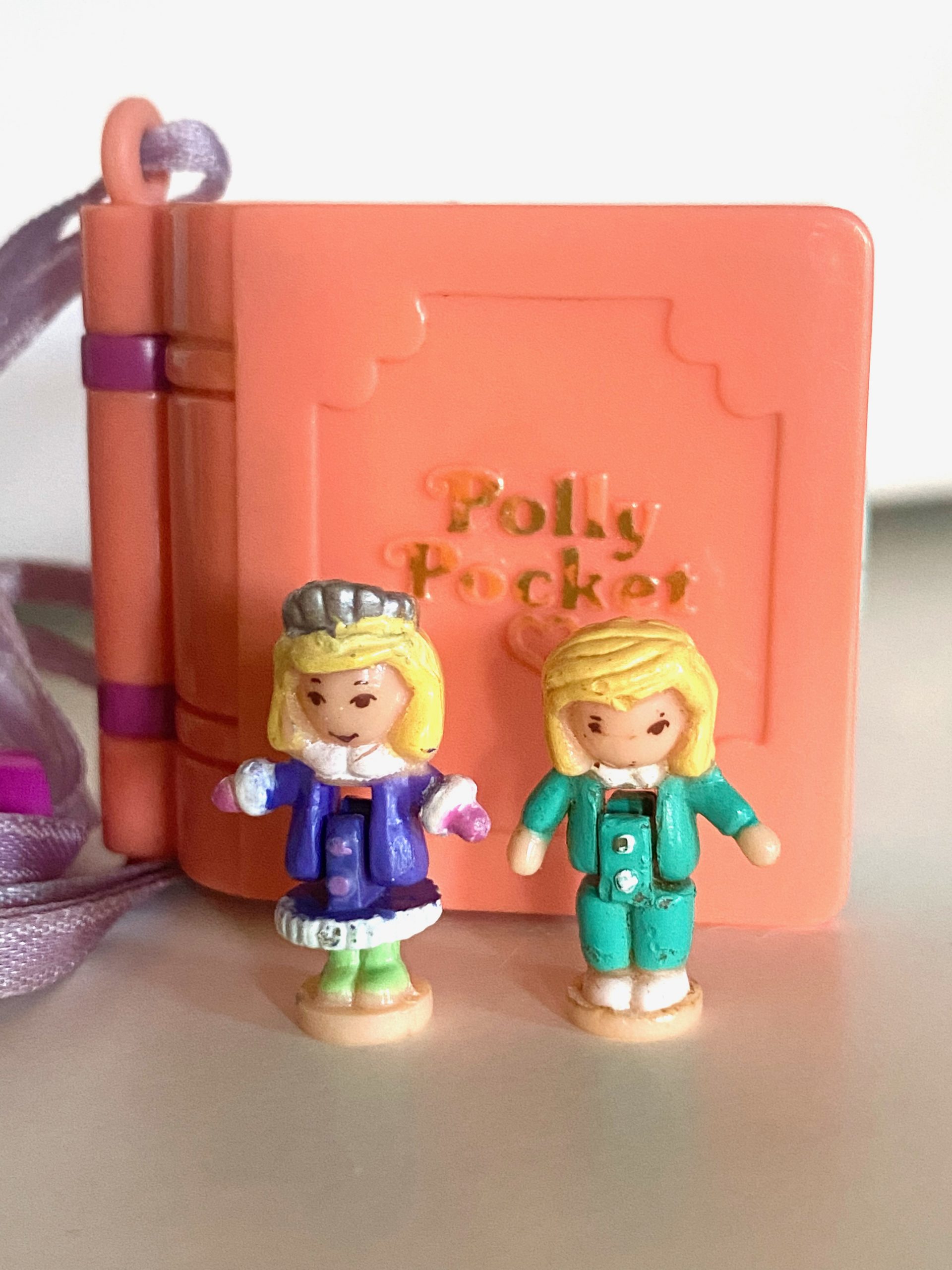 Glitter Dreams Locket - Enchanted Storybooks