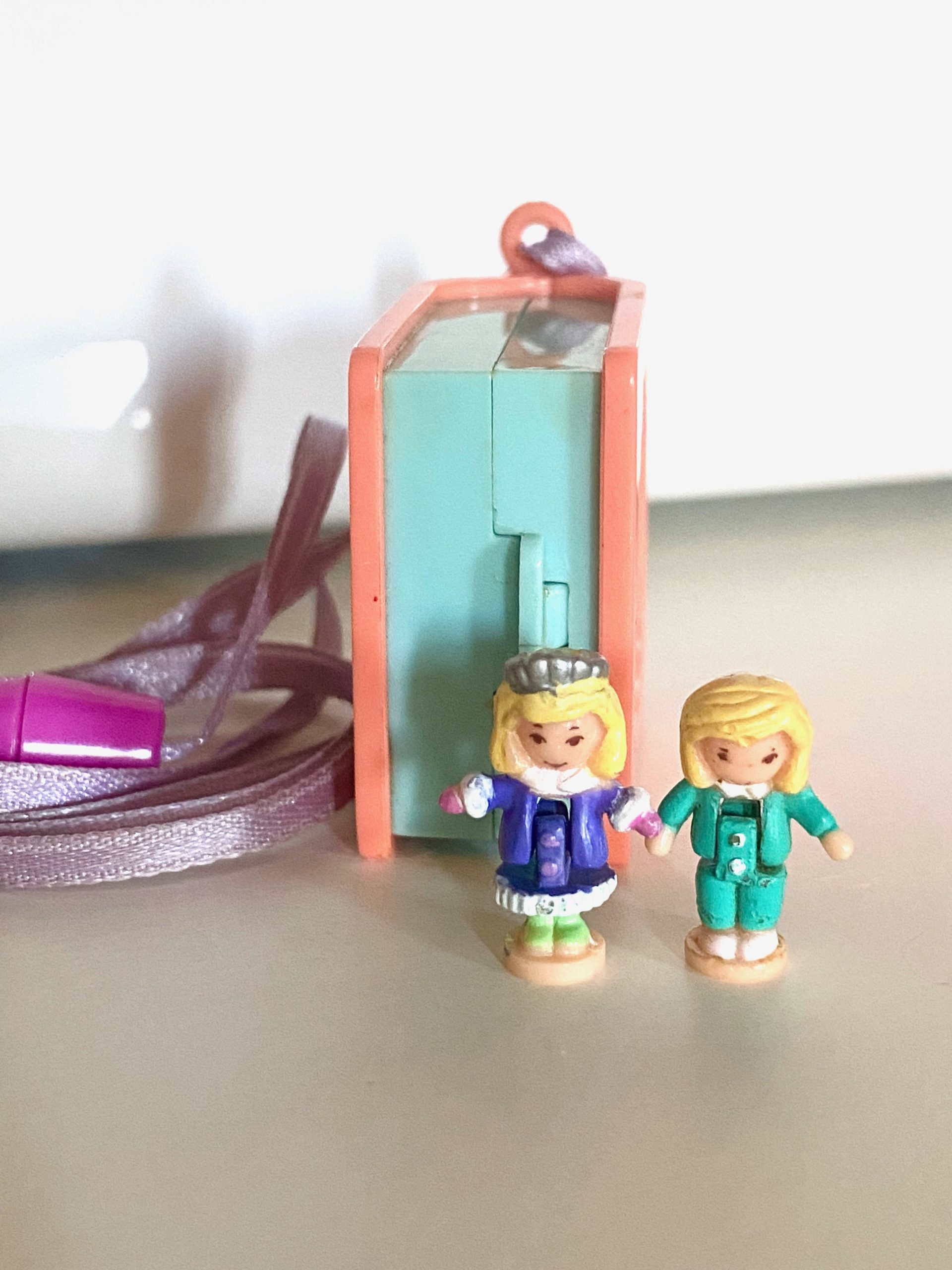 Glitter Dreams Locket - Enchanted Storybooks