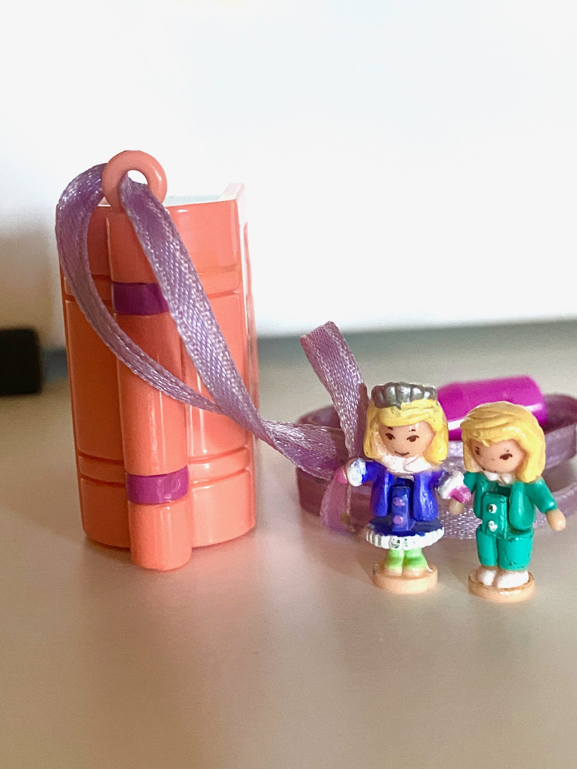 Glitter Dreams Locket - Enchanted Storybooks