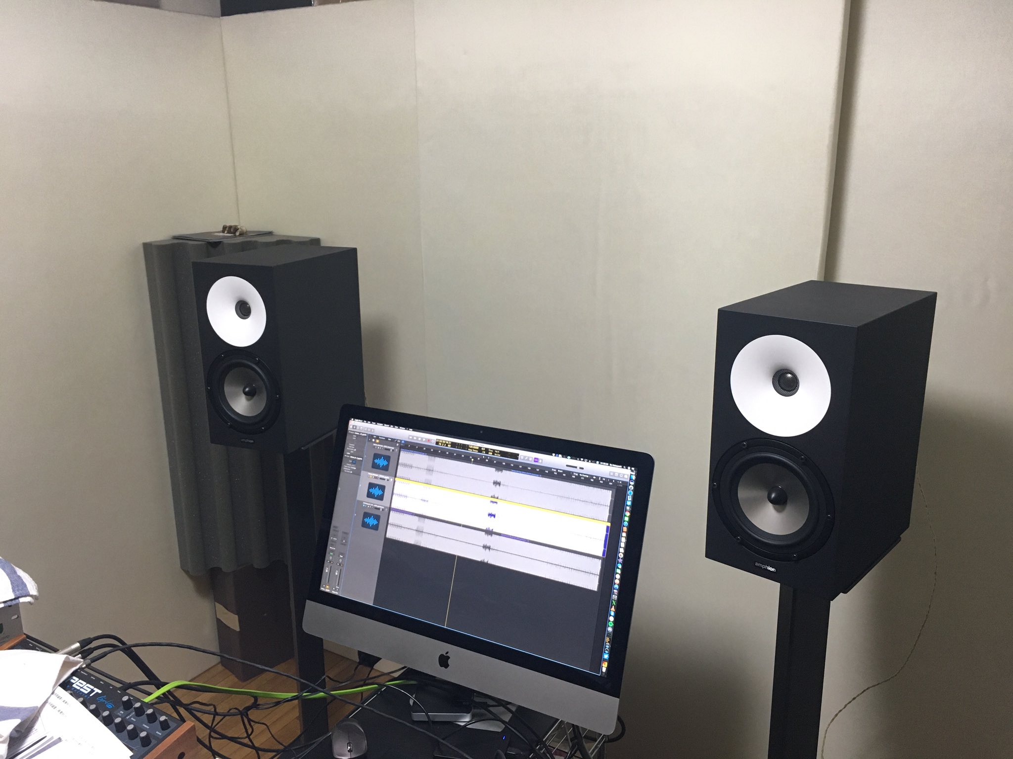 myroom.jpeg?fit=1200,900&ssl=1