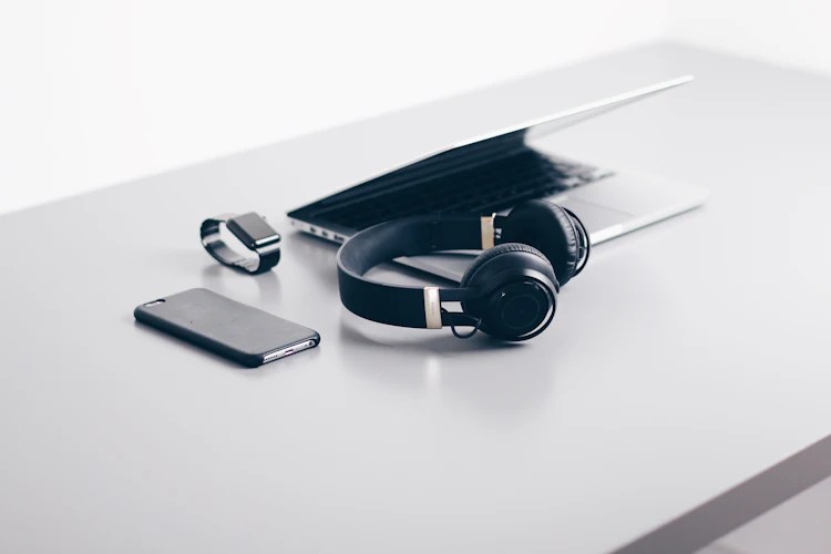 Consumer electronics product collection