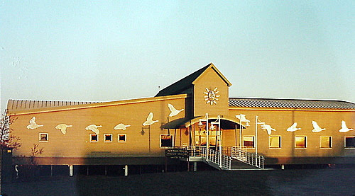 extereure walldesign, Fassadengestaltung, Metall Relief, Alaska, Bethel, Yupik Kultural Center