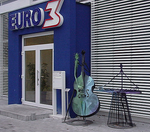 Medienzentrum, hier spielt die Musik, welche Seiten werden aufgezogen?