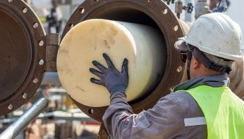 Hydrostatic Testing Procedure Including Pigging, Draining, Swabbing and Drying of Pipelines