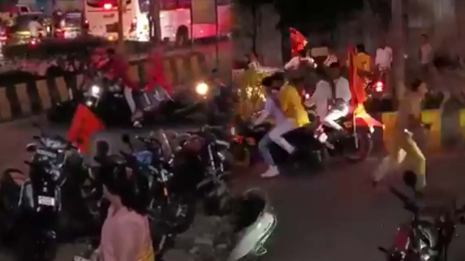 Mira Road News: मीरा रोड में कैसा है माहौल ?, 3 शहर की पुलिस तैनात