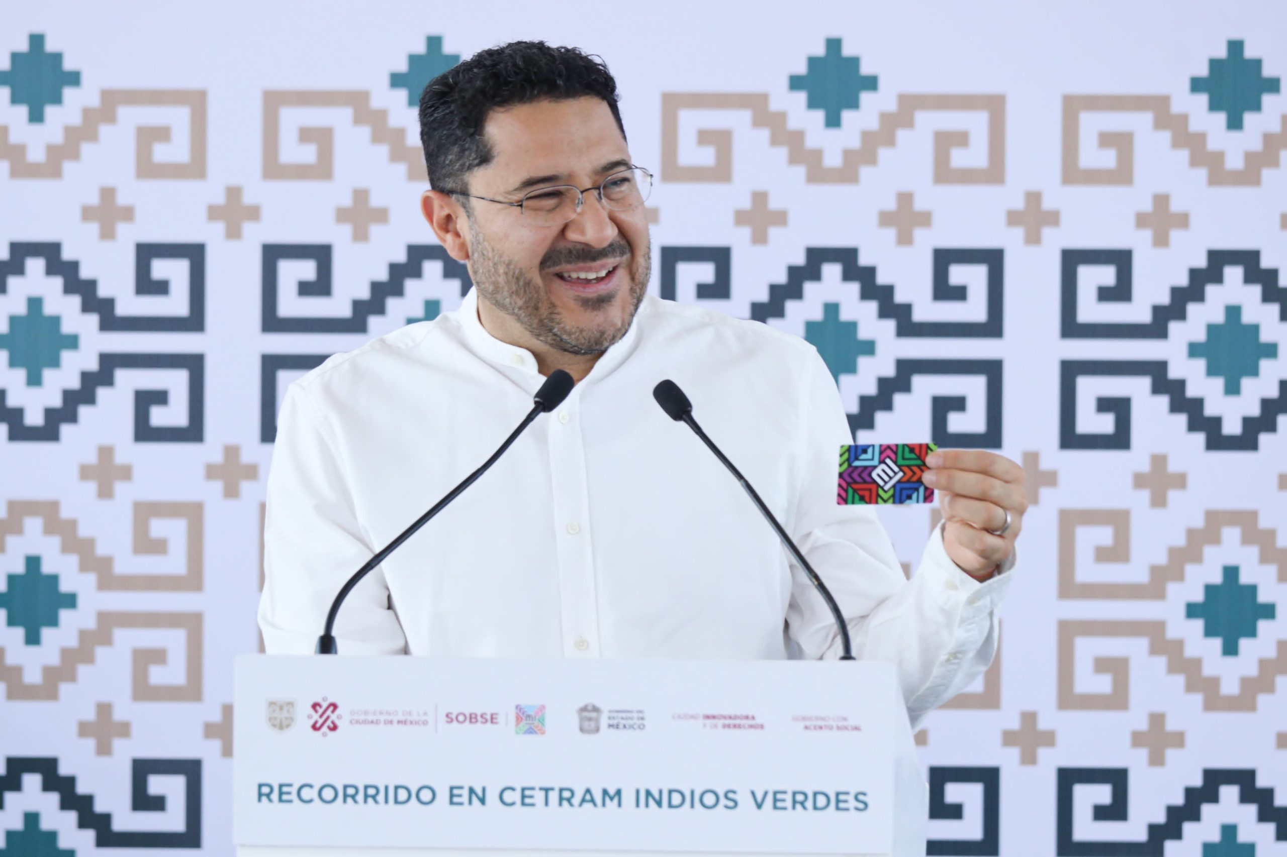 Martí Batres en CETRAM Indios Verdes
