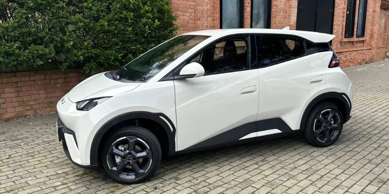 BYD Mini Dolphin: tecnologia surpreende os motoristas