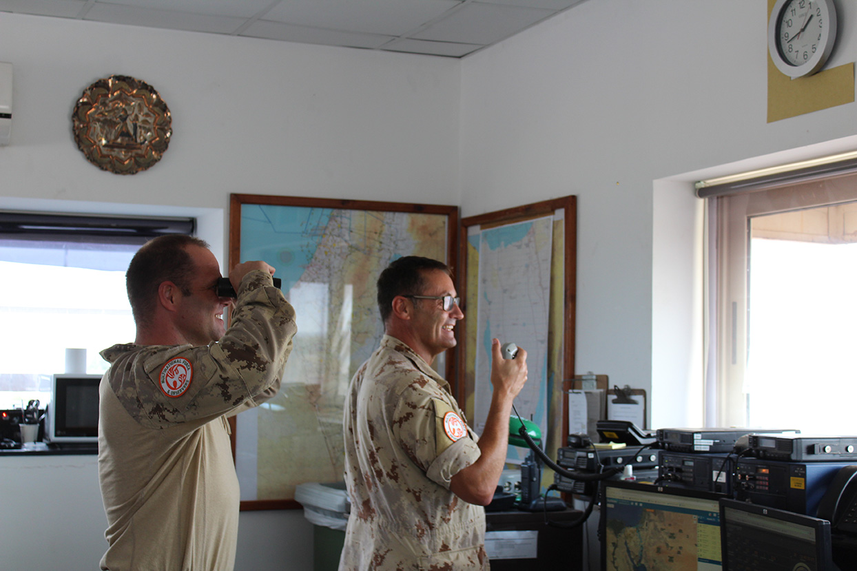 Mfo Vector Images 40 - Ocean Designs - Gorgeous Desktop Collection