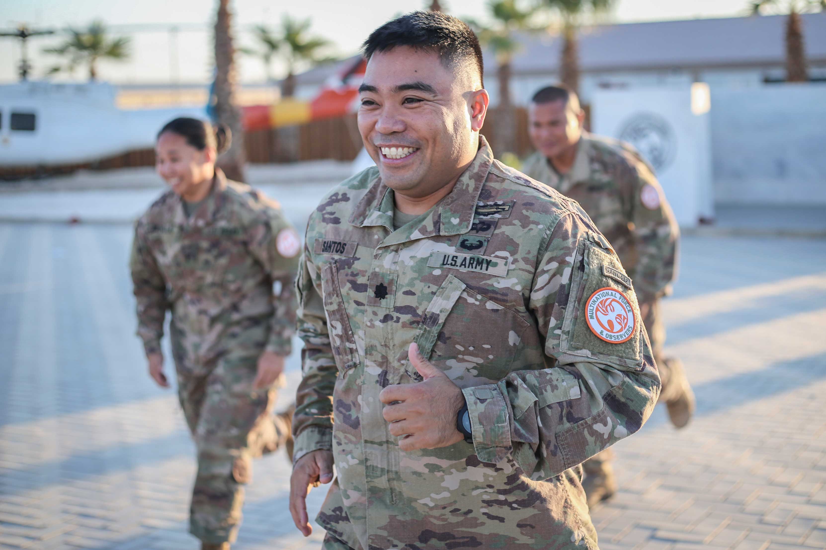 Contact Us Mfo - Dark Illustrations - Creative HD Collection