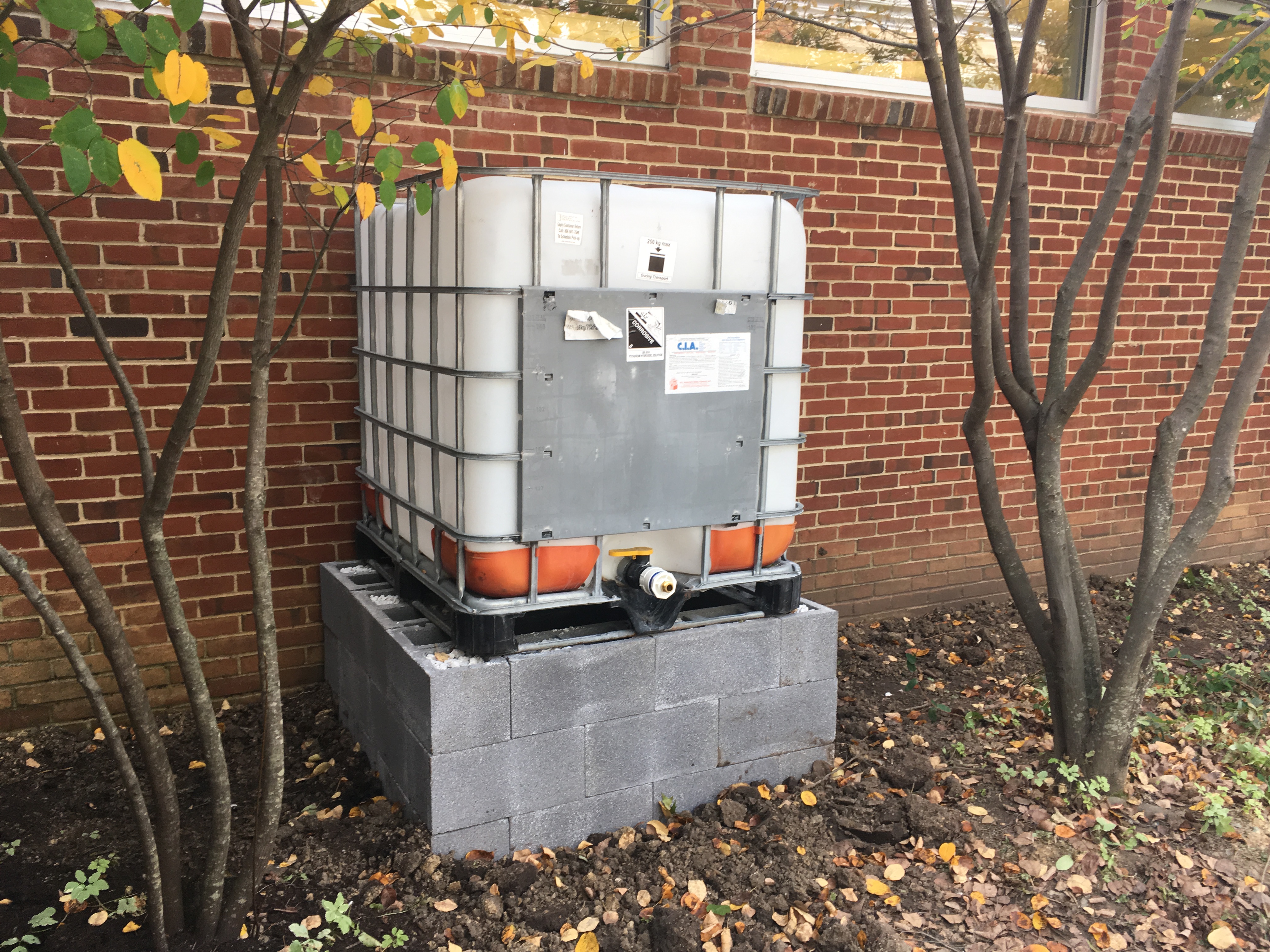 New cistern to capture rainwater at the Small Space Garden. Photo © 2018 Elena Rodriguez