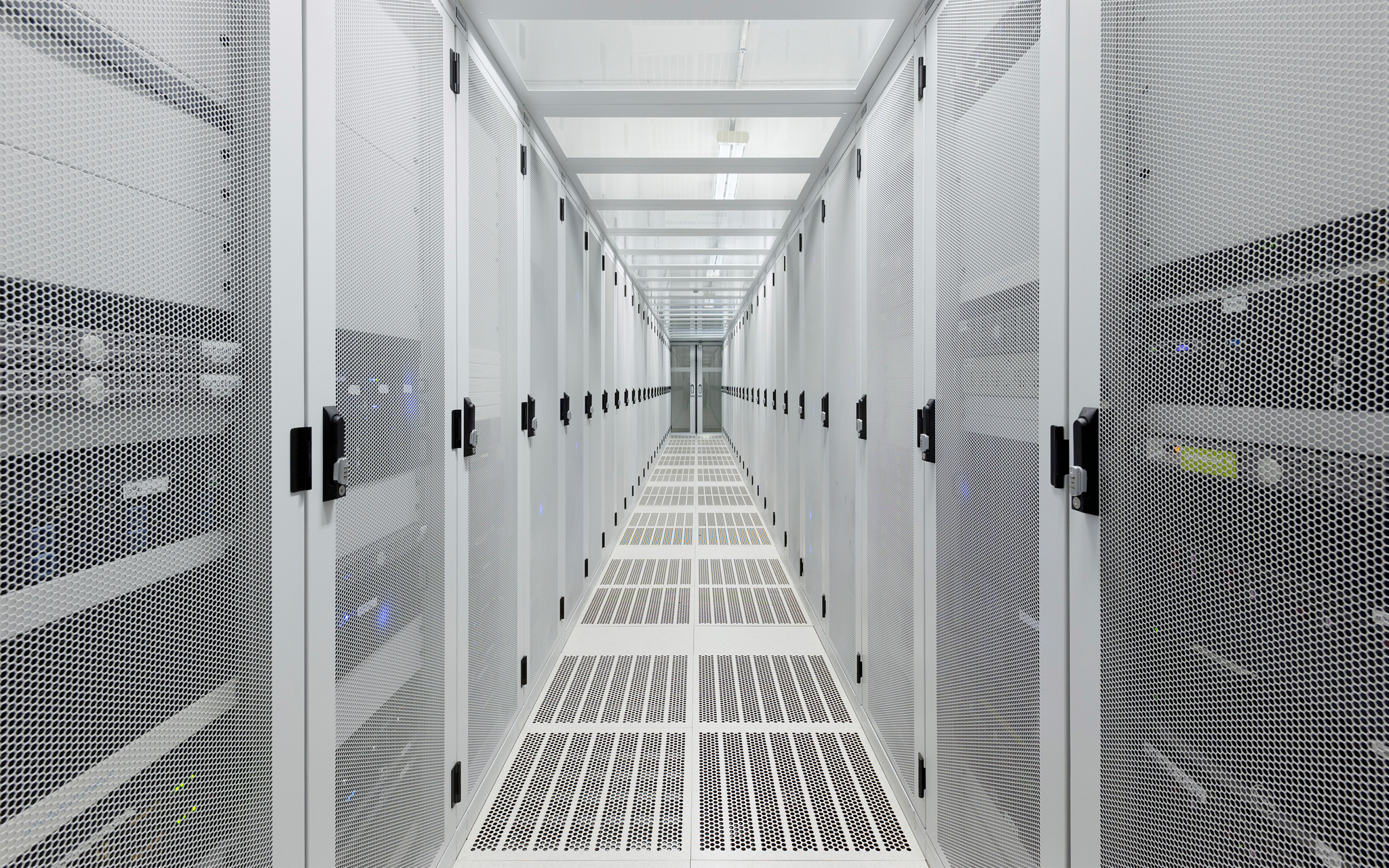 SAP: My Own SAP ECC 6.0 IDES Server (Part 1) - Michael Romaniello