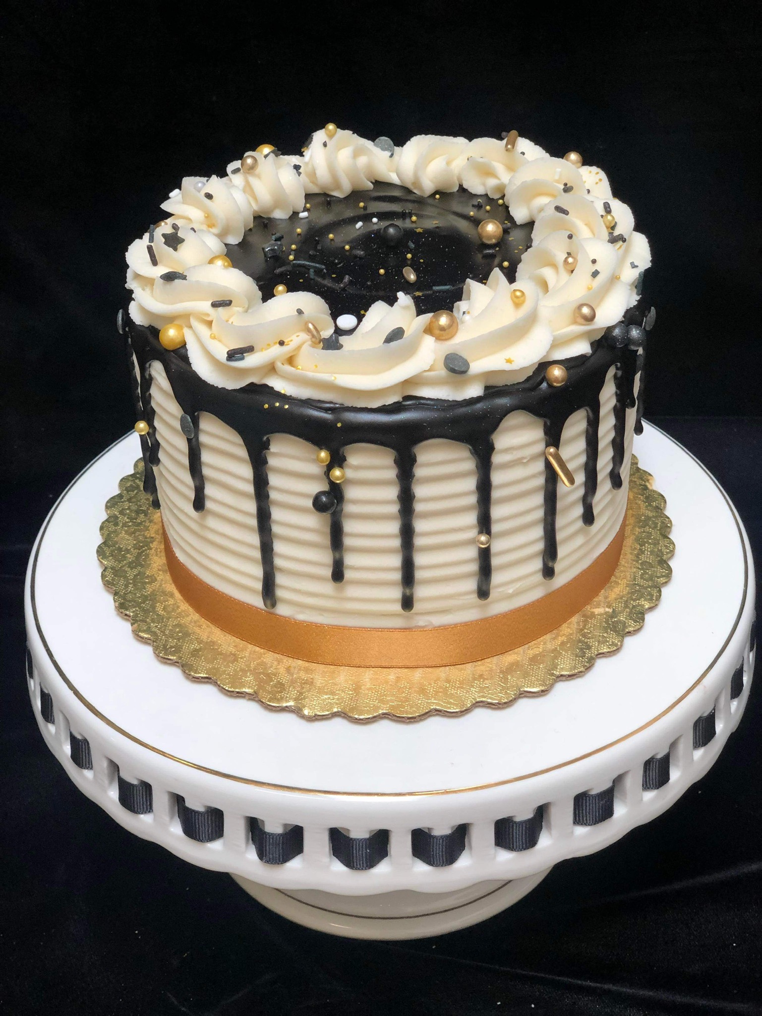 Drip Cake Michelle Ashley Custom Cakes