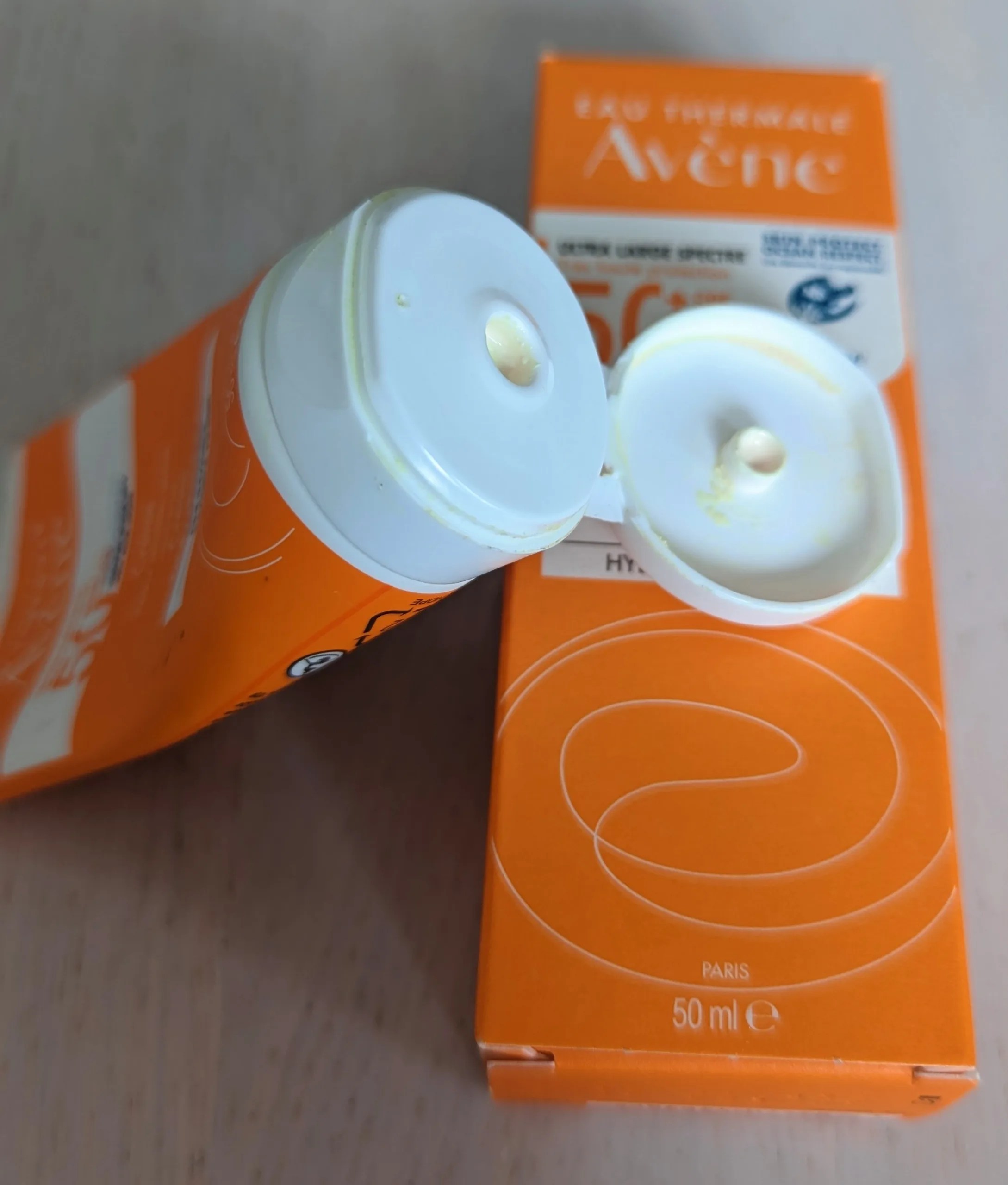 Avène Very High Protection Sun Cream SPF50+ Review - MICHXMASH