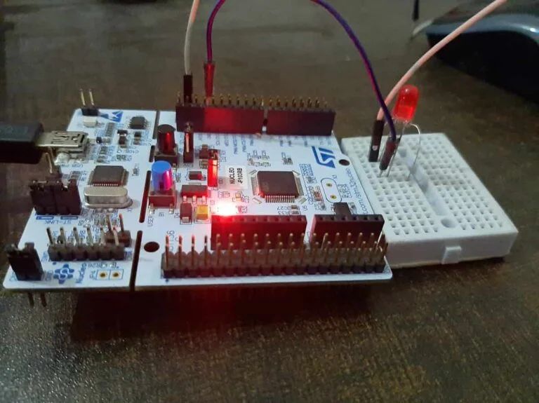 Stm32microcontroller Basics Of Hal Gpio Pins With Leds Blinking Example Using Stm32cube Ide - Premium Landscape Art Gallery - Full HD