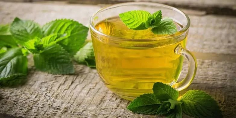 يخلصك من نزلات البرد.. مشروب سحري سهل التحضير في المنزل