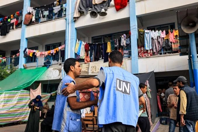 ماذا يعني حظر إسرائيل لـ «الأونروا» بالنسبة للفلسطينيين؟