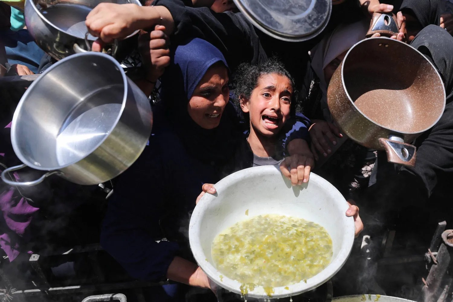 أرقام مفزعة من “الأغذية العالمي”: غزة تواجه كارثة غير مسبوقة