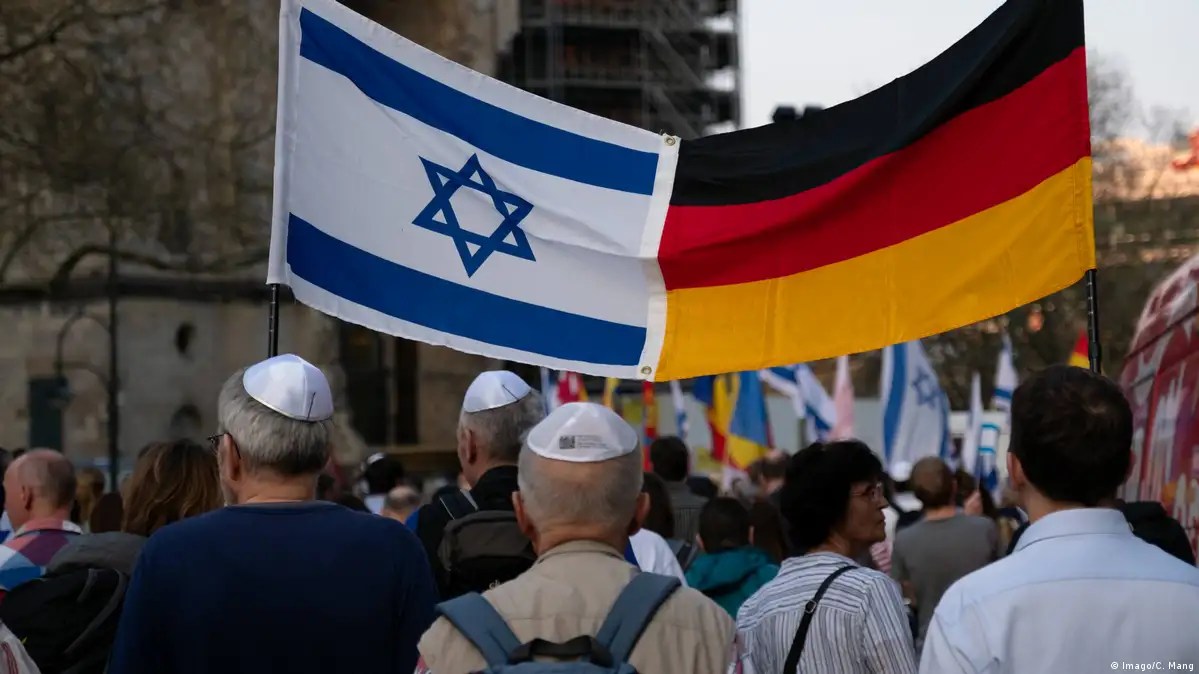 العمل القذر.. هل أصبح الدعم الغربي لإسرائيل تفويضاً مفتوحاً؟