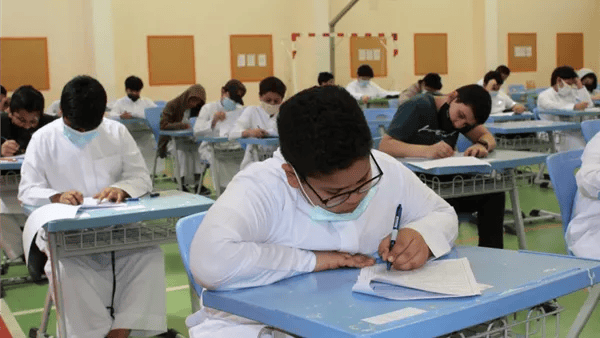 عودة الفصلين الدراسيين في السعودية.. هل تنجح التجربة في تحسين جودة التعليم؟