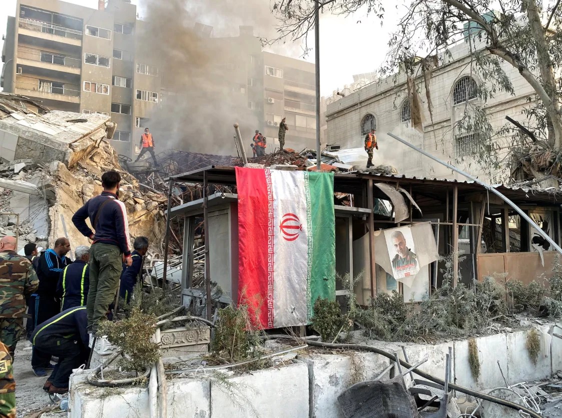 حتى 2029؟ مسؤول إيراني يكشف خيار طهران لإطالة الحرب مع أمريكا