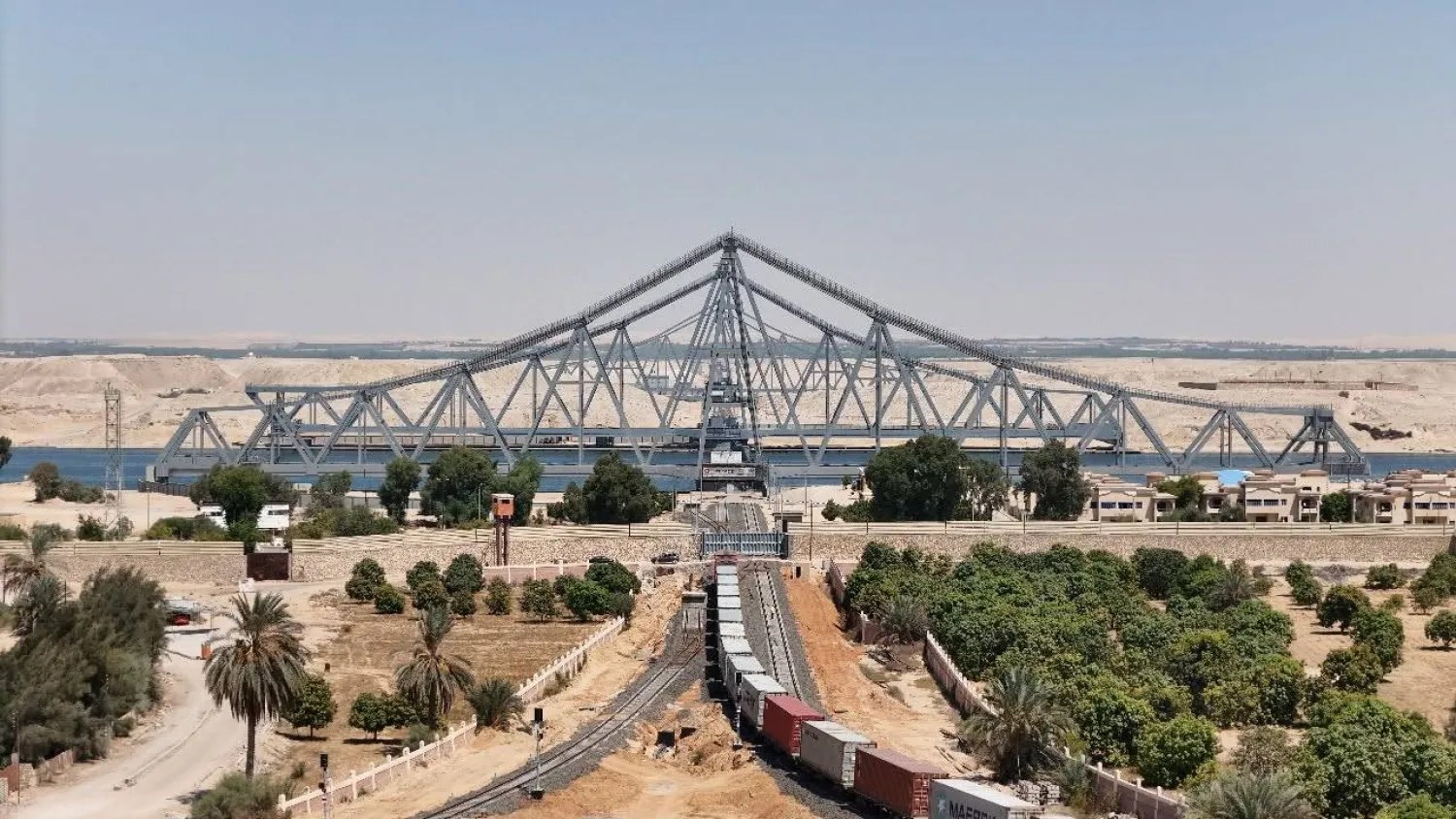 قطار مصر الاستراتيجي يُفزع إسرائيل