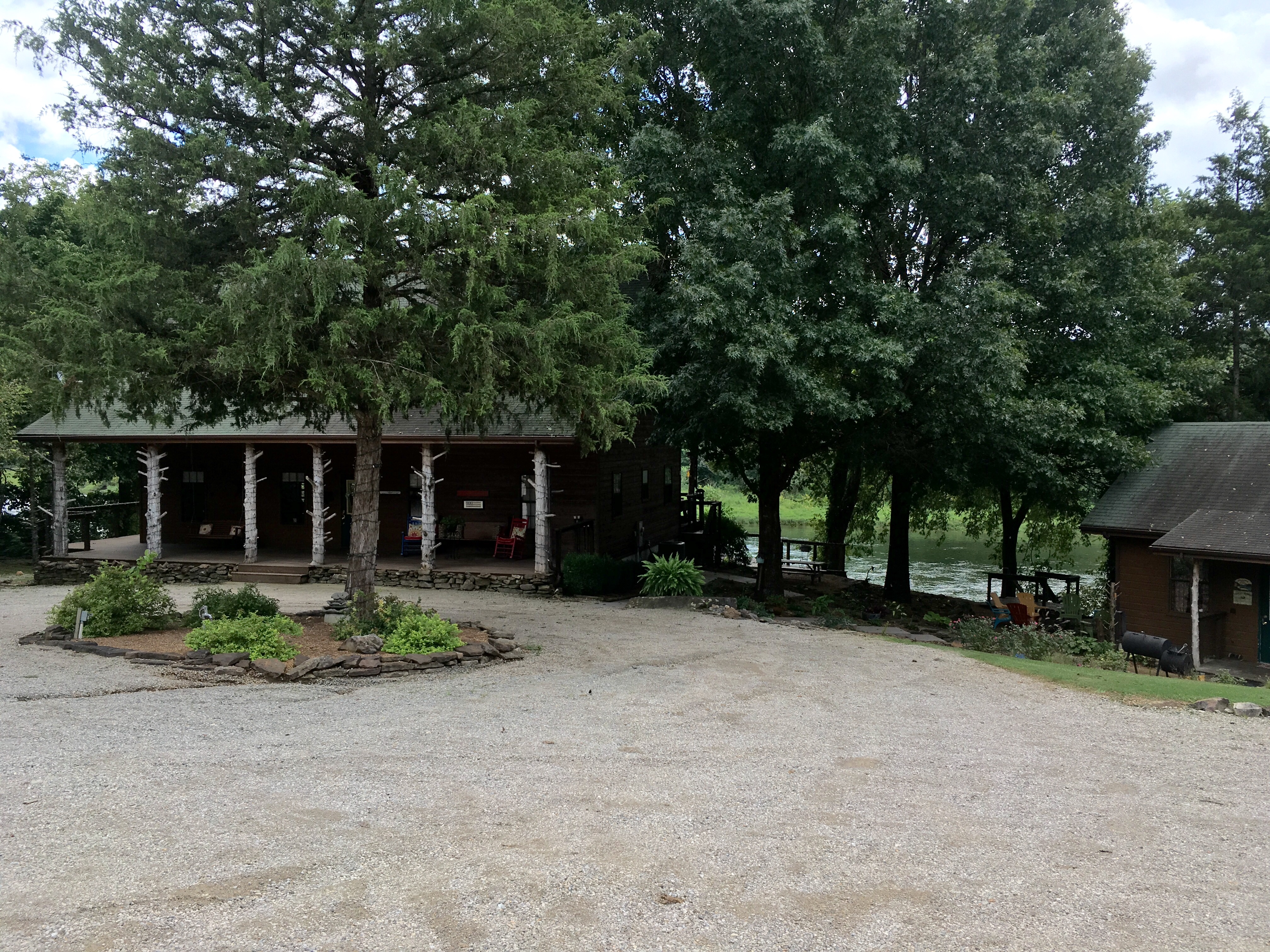 Cedarwood Lodge, Flippin, Arkansas