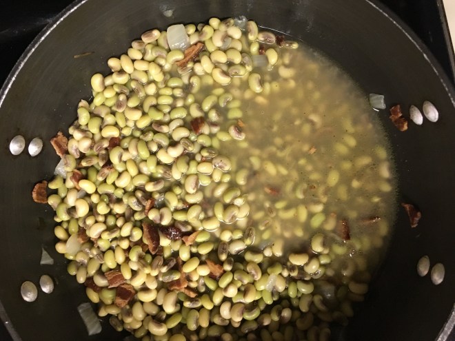 Purple Hull Pinkeye Cowpeas