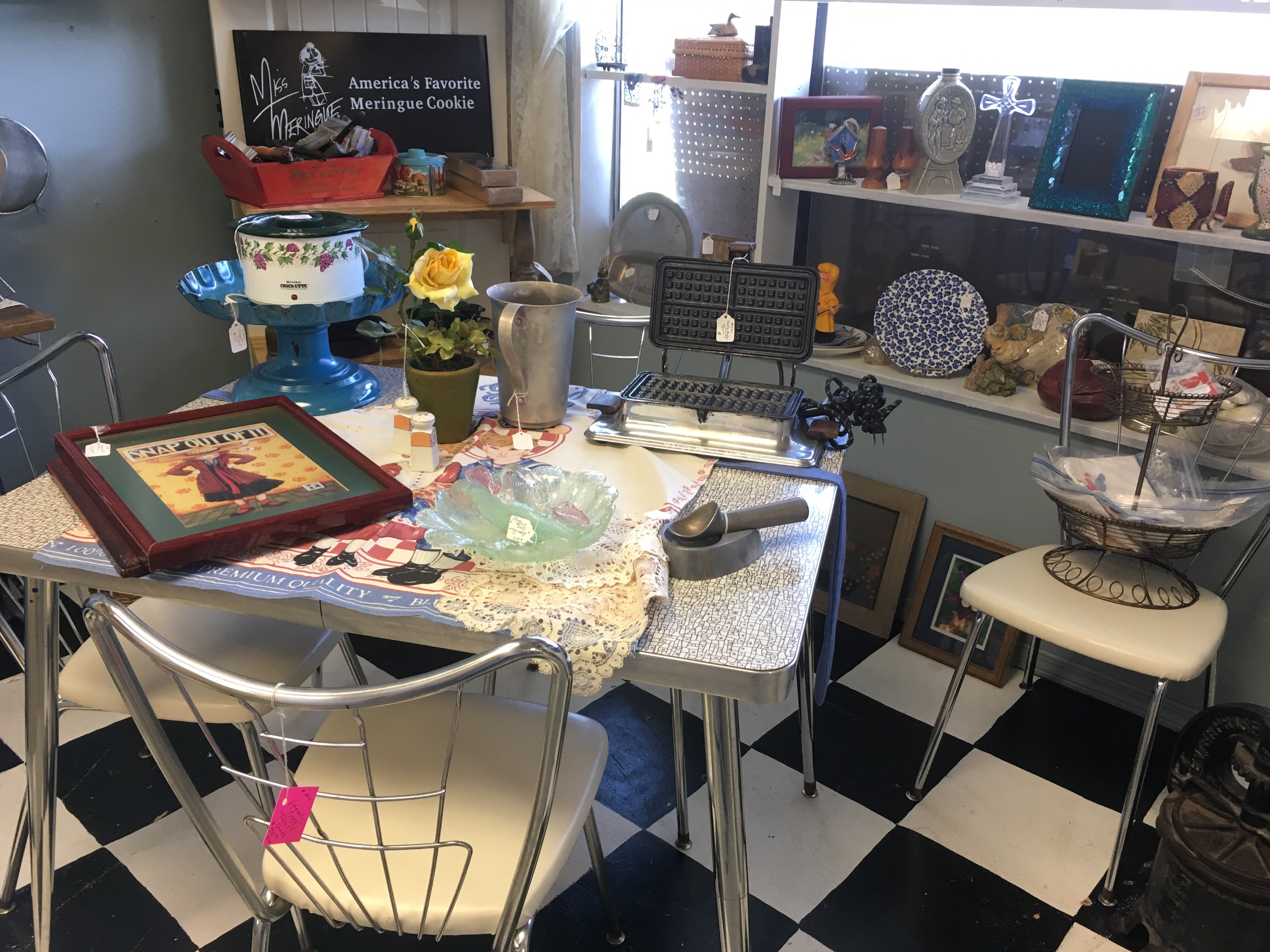 Let's Go Flea Marketing by Mid-Life Blogger