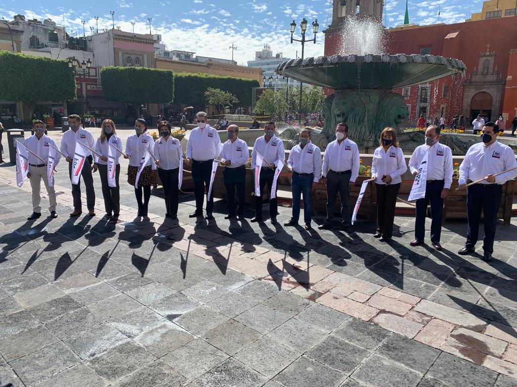 Dan banderazo del Buen Fin 2021