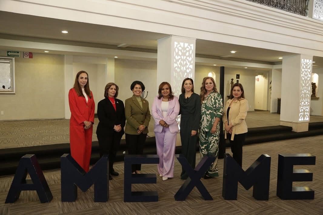 Empresarias de AMEXME León se reúnen con la alcaldesa Alejandra Gutiérrez