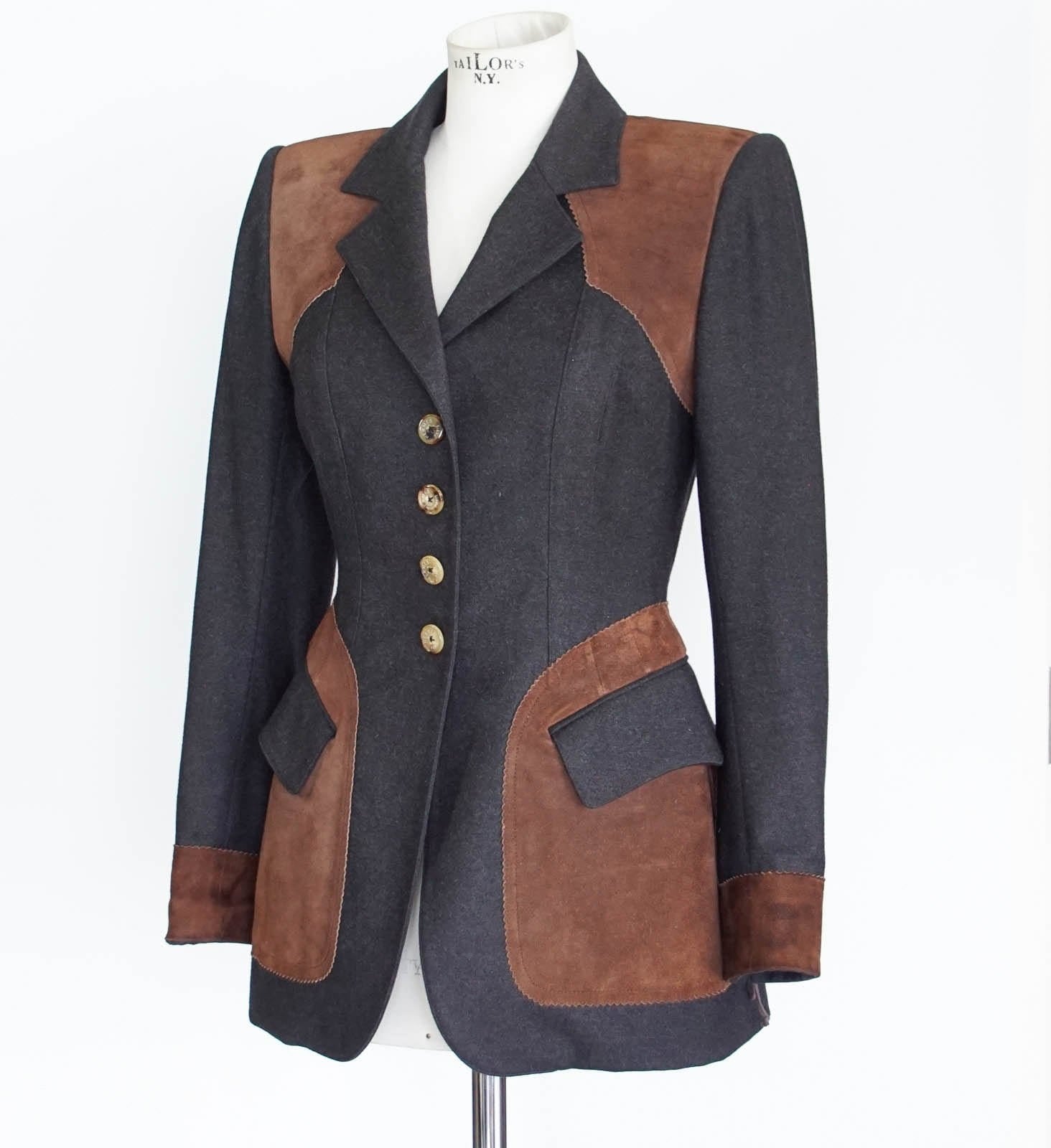 Hermes Jacket Striking Shape / Details in Wool and Suede Hermes Jacket Striking Shape / Details in Wool and Suede