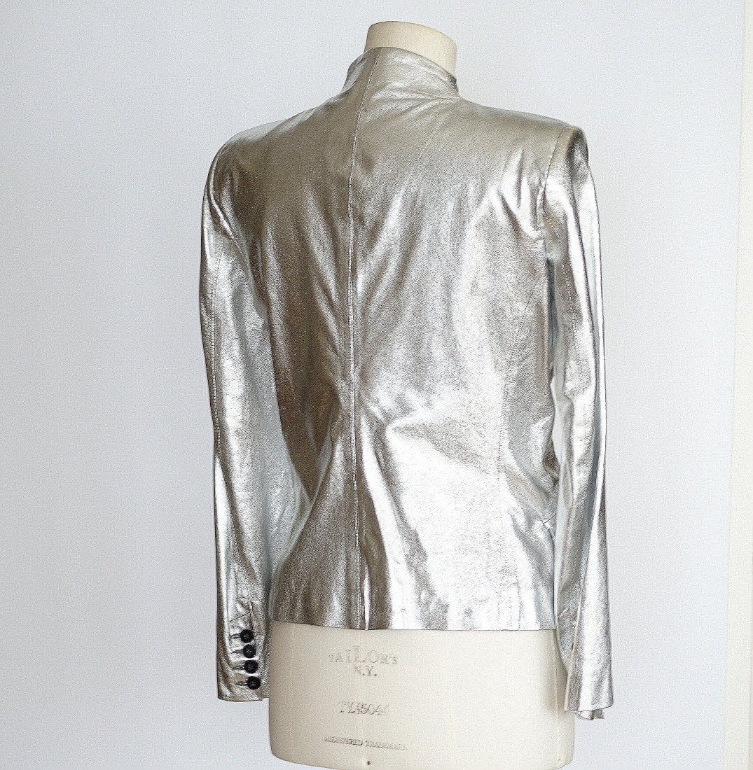 ジャケット・アウター Balmain silver lether tailored jacket Pierre Balmain Silver Leather Jacket – Brilliant Ice Silver
