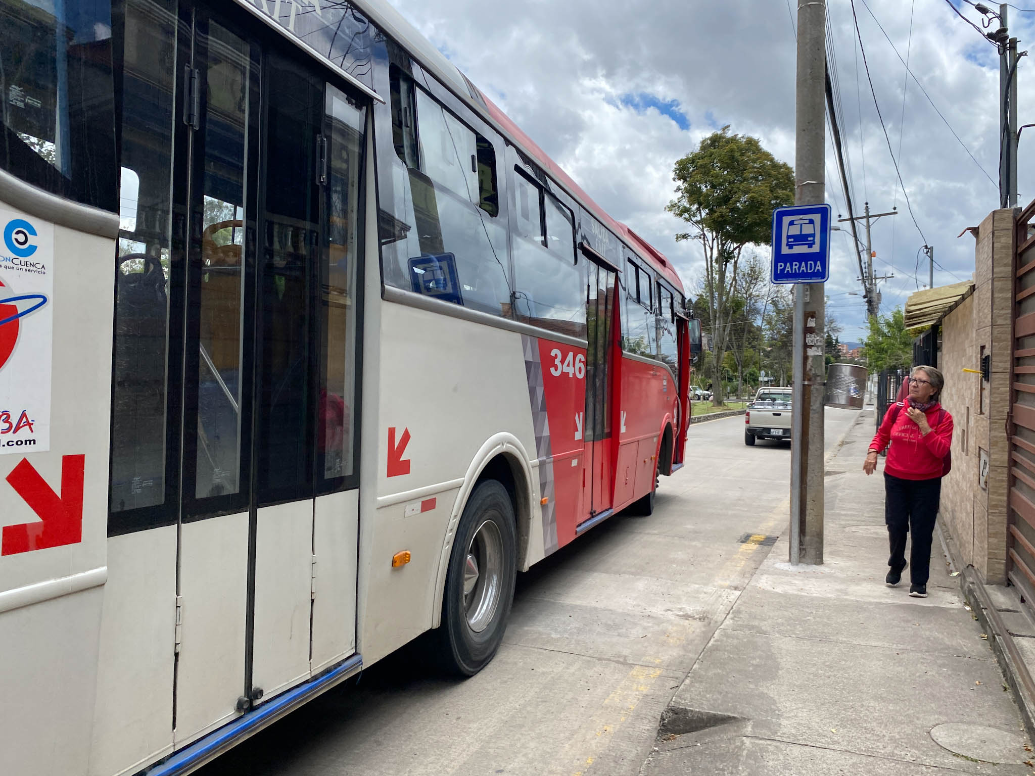 Cómo llegar al hospital de El Valle de Cuenca en bus